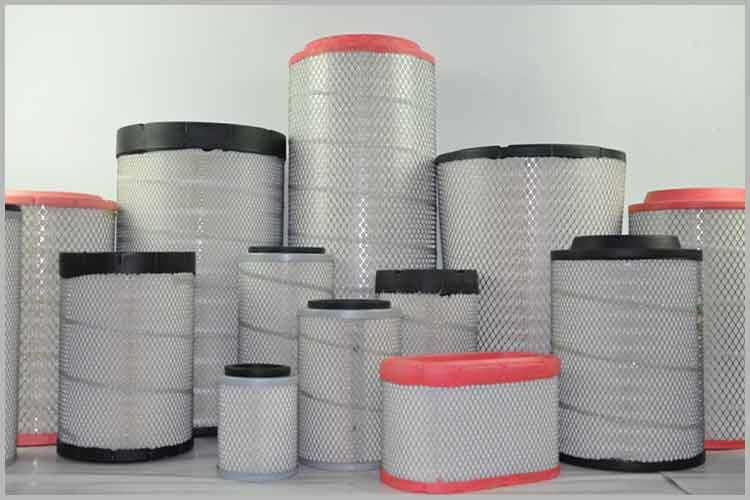 当星空体育在线(中国)唯一官方网站的滤芯被悬浮颗粒堵塞到不能满足发动机工作所需的空气流量时，发动机工作状态会出现异常